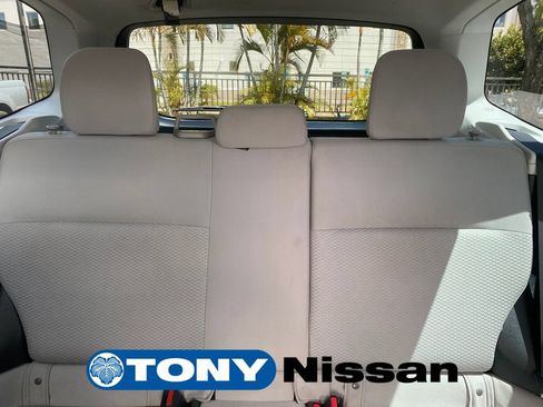 Used 2017 Subaru Forester 2.5i AWD/4WD image 36