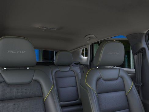 New 2026 Chevrolet Trax ACTIV w/ Driver Confidence Package FWD image 24