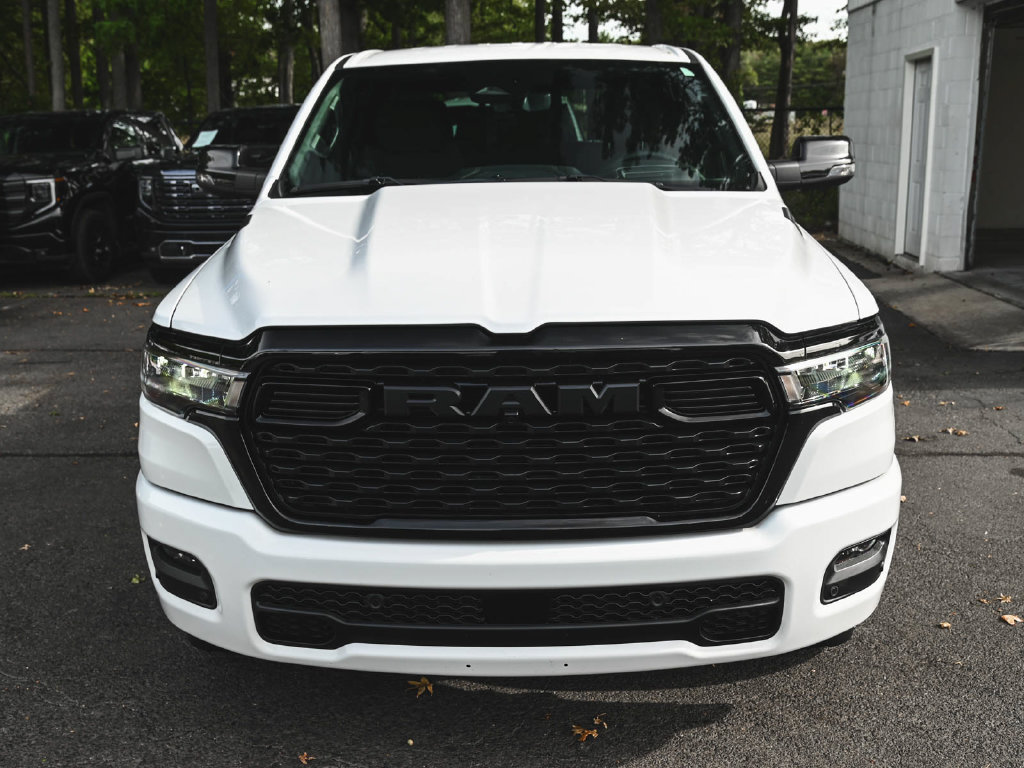 Used 2025 RAM 1500 Big Horn AWD/4WD image 2