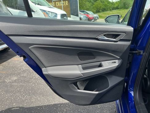Used 2022 Volkswagen Golf R AWD/4WD image 23