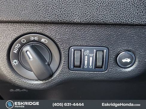 Used 2023 Dodge Charger SXT w/ Cold Weather Package RWD image 22