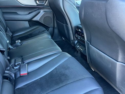 Used 2022 Acura MDX Type S AWD/4WD image 32