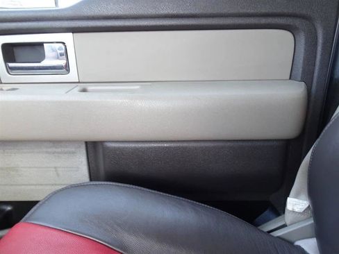 Used 2010 Ford F150 XLT image 27