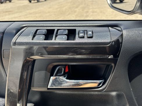 Used 2019 Toyota 4Runner TRD Off-Road Premium AWD/4WD image 23