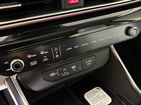 New 2026 Kia Carnival SX Prestige image 29