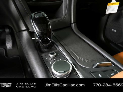 New 2026 Cadillac XT5 Premium Luxury image 18