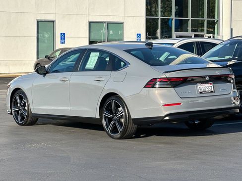 Certified 2025 Honda Accord Sport image 5
