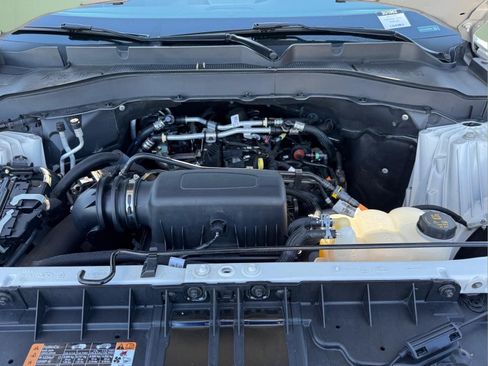 Used 2022 Ford Explorer XLT RWD image 12