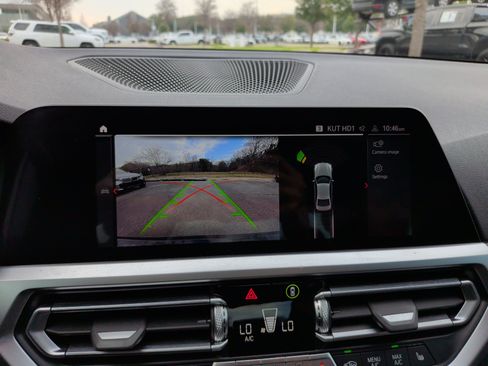 Used 2020 BMW 330i 330i w/ Convenience Package image 17