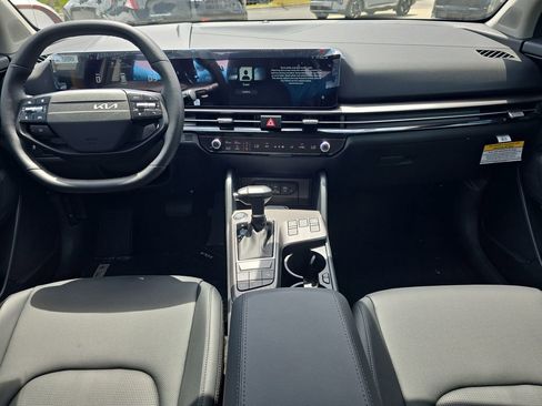 New 2026 Kia Sportage EX FWD image 13