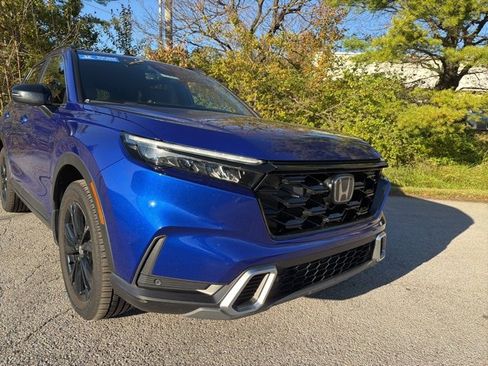 Certified 2023 Honda CR-V Sport Touring image 3