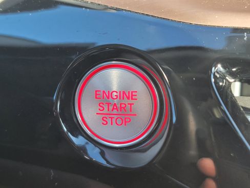 Certified 2025 Acura MDX SH-AWD w/ Technology Package image 27