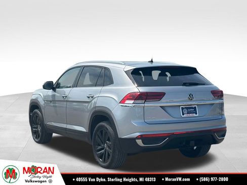 Certified 2023 Volkswagen Atlas Cross Sport SE w/ Panoramic Sunroof Package AWD/4WD image 3