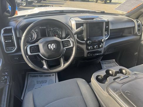 Used 2022 RAM 2500 Big Horn AWD/4WD image 14