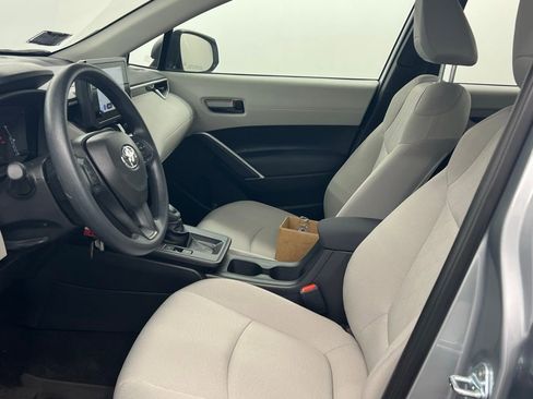 Certified 2026 Toyota Corolla Cross L FWD image 6