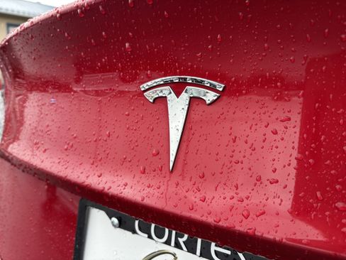 Used 2022 Tesla Model 3 Long Range AWD/4WD image 10