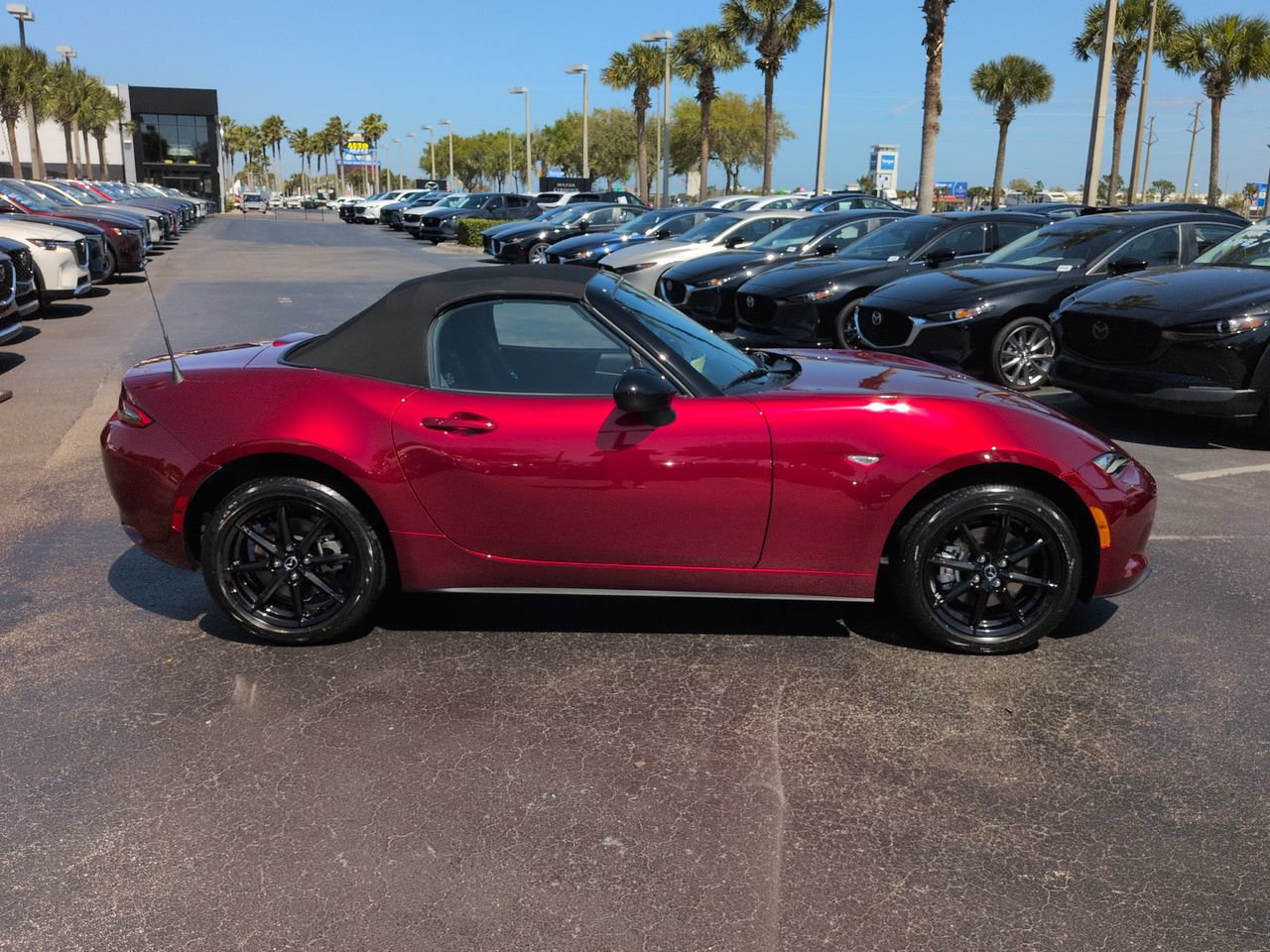 Used 2026 MAZDA MX-5 Miata Sport w/ Interior Package RWD image 3