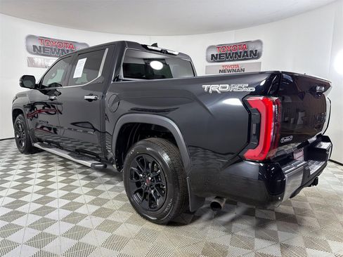 Used 2022 Toyota Tundra Limited image 6