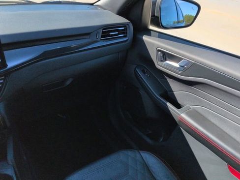 Certified 2023 Ford Escape ST-Line Elite w/ Premium Technology Package image 17