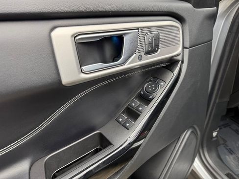 Used 2022 Ford Explorer ST w/ Equipment Group 401A image 13