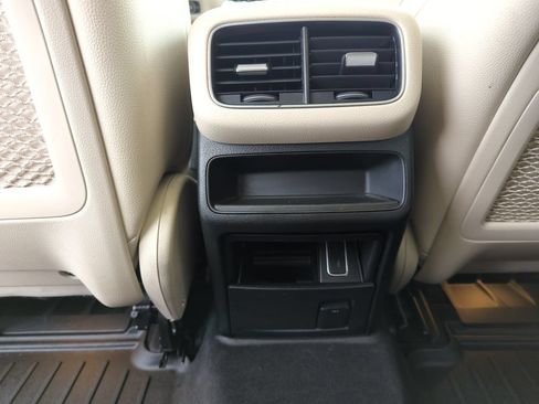 Used 2021 Mercedes-Benz GLE 350 4MATIC w/ 3rd Row Seat Package image 30