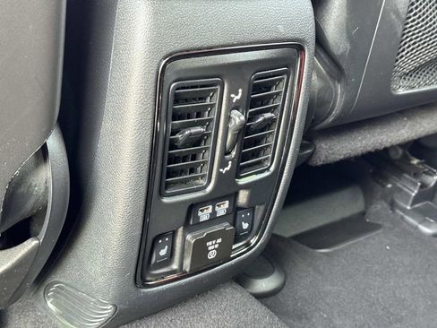 Used 2019 Dodge Durango R/T w/ Blacktop Package image 26