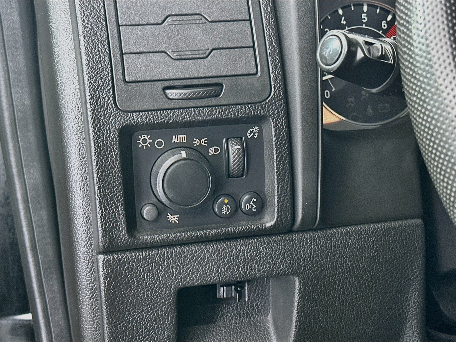 Used 2007 HUMMER H3 AWD/4WD image 10
