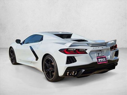 Used 2023 Chevrolet Corvette Stingray Preferred Conv w/ Z51 Performance Package RWD image 8