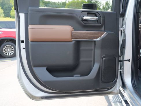 Certified 2022 Chevrolet Silverado 3500 High Country w/ Safety Package II AWD/4WD image 20