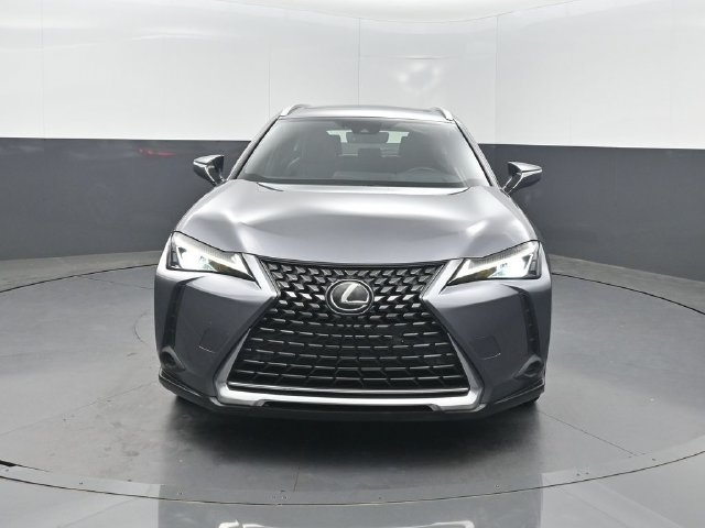 Used 2019 Lexus UX 200 w/ Premium Package FWD image 38