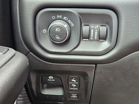 New 2026 RAM 1500 Big Horn AWD/4WD image 23