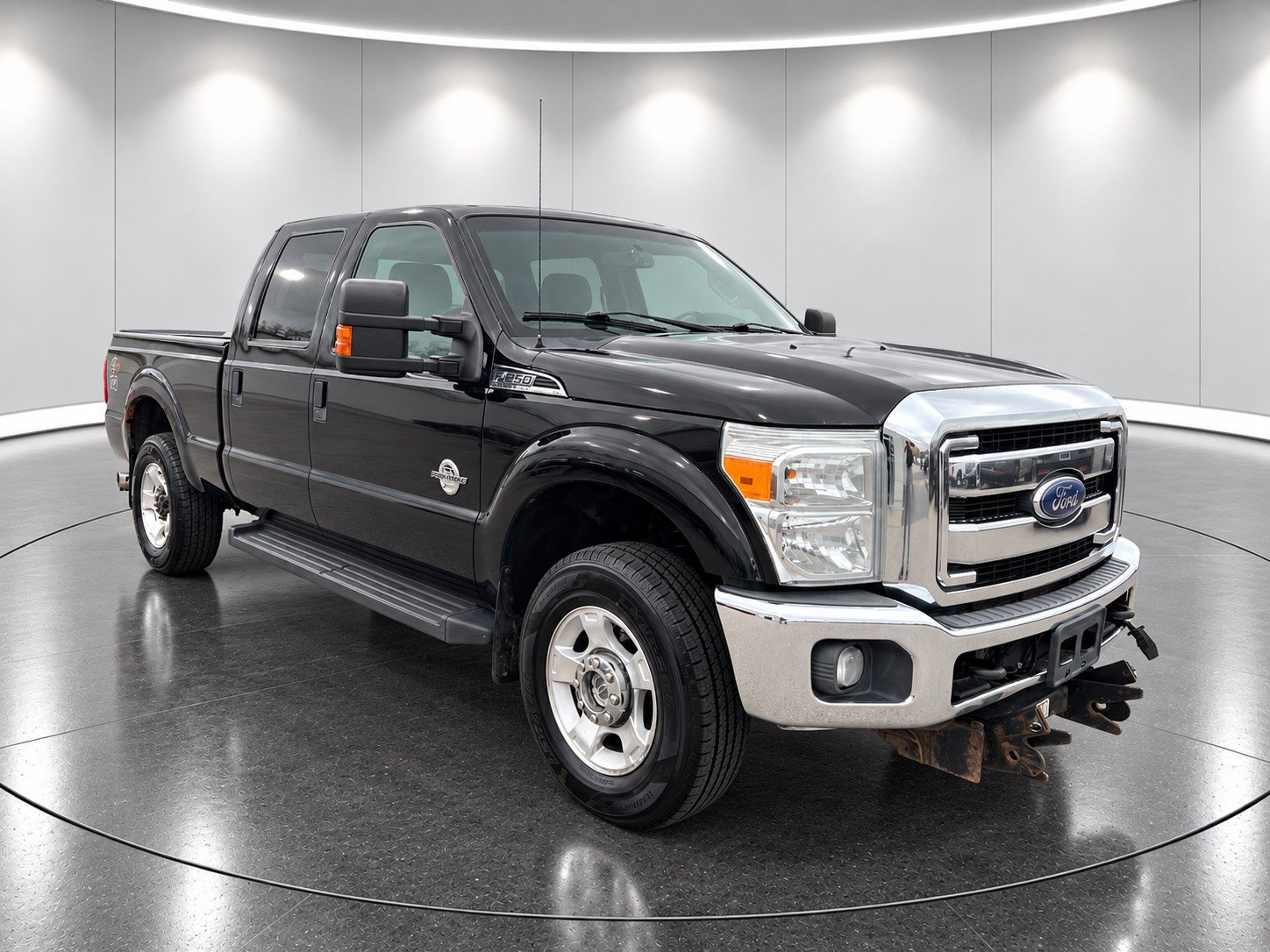 Used 2016 Ford F250 XLT AWD/4WD image 3