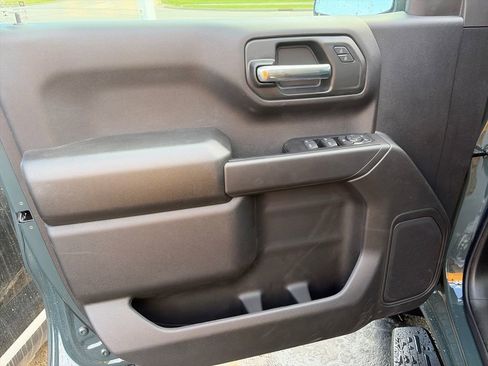 New 2026 Chevrolet Silverado 1500 Custom Trail Boss w/ LPO, Dark Essentials Package AWD/4WD image 15