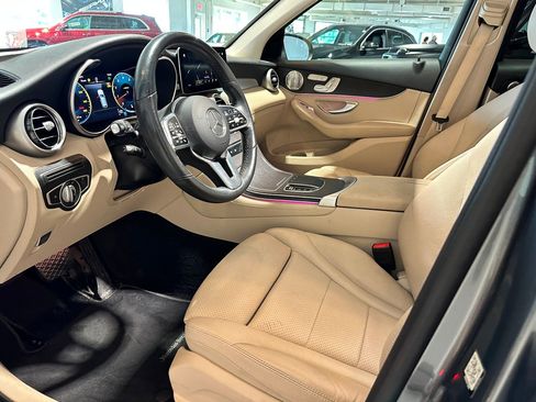 Used 2020 Mercedes-Benz GLC 300 4MATIC image 7