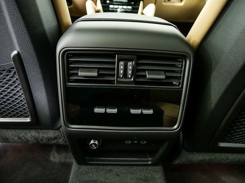 New 2026 Porsche Cayenne image 20