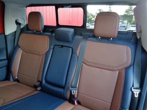 Used 2022 Ford Maverick Lariat w/ Lariat Luxury Package AWD/4WD image 9