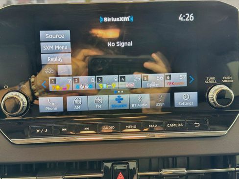 Used 2024 Mitsubishi Outlander SE AWD/4WD image 19