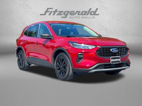 Used 2023 Ford Escape Active AWD/4WD image 1