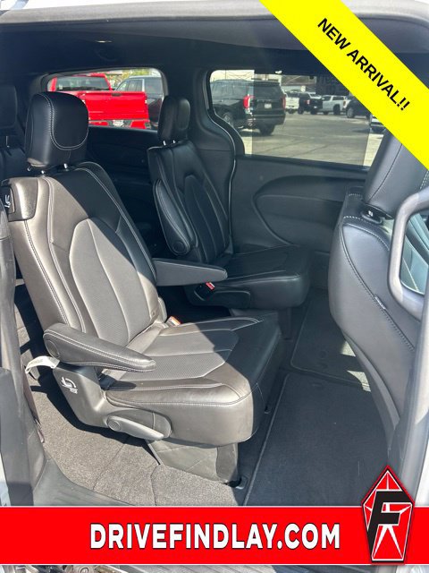 Used 2026 Chrysler Pacifica Select w/ S Appearance Package FWD image 6