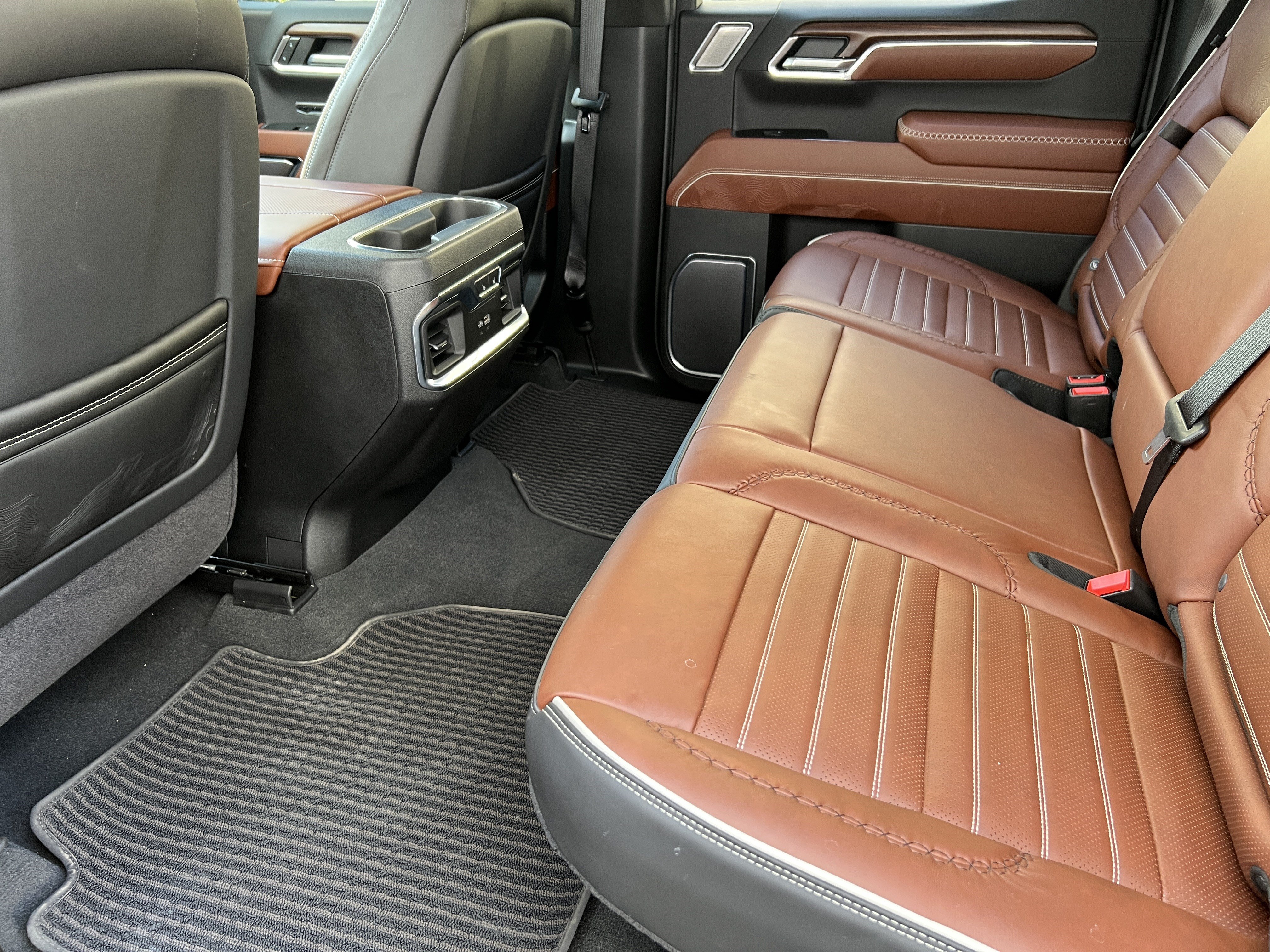 Used 2026 GMC Sierra 1500 Denali Ultimate AWD/4WD image 16