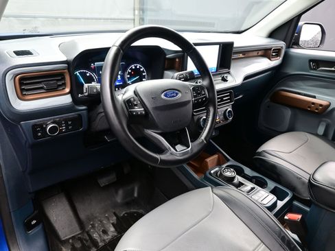 Used 2023 Ford Maverick Lariat w/ Lariat Luxury Package image 12