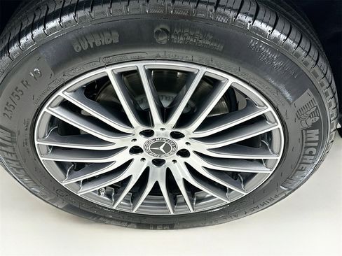 Used 2026 Mercedes-Benz GLC 300 image 34