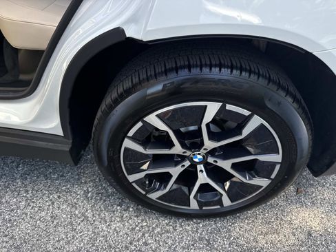 Certified 2025 BMW X3 xDrive30i w/ Convenience Package image 11