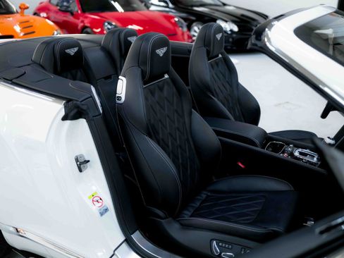 Used 2014 Bentley Continental GT V8 S image 53