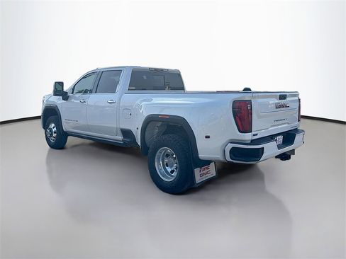 Used 2024 GMC Sierra 3500 Denali w/ Denali Reserve Package image 5