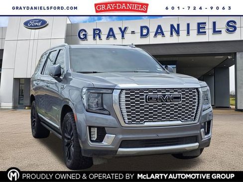 Used 2021 GMC Yukon Denali w/ Denali Ultimate Package RWD image 1