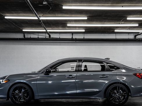 Used 2026 Honda Civic Si image 2