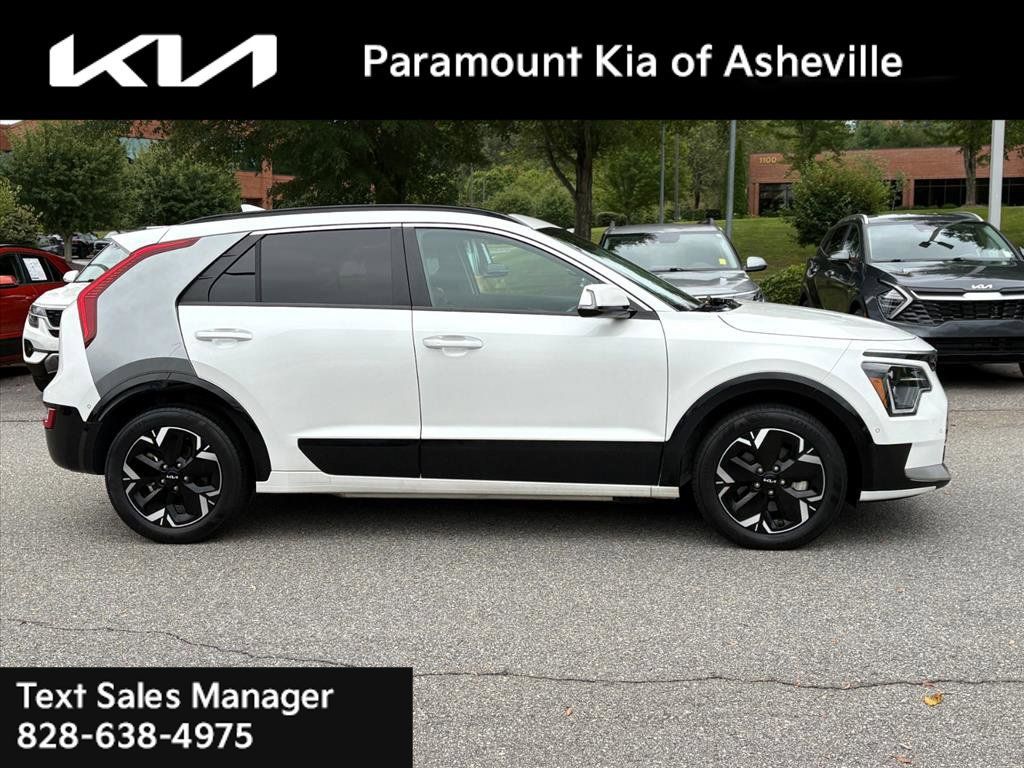 Certified 2023 Kia Niro Wave FWD image 6