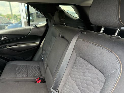 Used 2019 Chevrolet Equinox LT FWD image 9