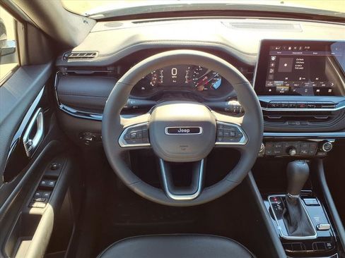 New 2026 Jeep Compass Limited image 11